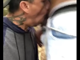 Mavanbo me parou na rua chinese gay porn muscle