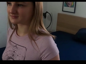 Cute teen gamer loses fifa game - eliza eves chinese bath scrub uncaring porn