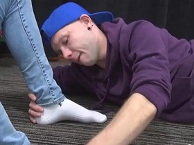 Gizzy and tristan christmas hot toe sucking malaysia gay porn videos
