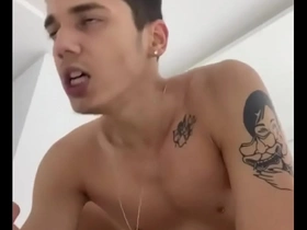 Aplaudiendo en el cuarto gay porn bdsm chinese