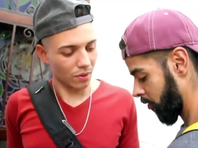 Ciclista dotado fodeu skatista gay porn chinese hotel