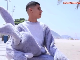 Coelho da páscoa pirocudo fodendo o safado rabudo porn hub chinese joyous