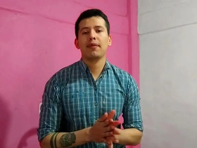 Barbero le dio sexo oral a cliente bracken verga grande en su salon. le lleno la boca de leche gay hot cum porn