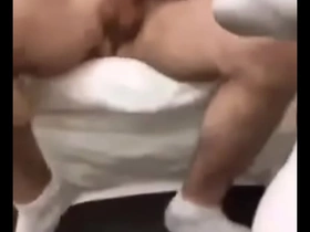 Una buena verga en mi culo hace que me corra chinese happy-go-lucky nuzzle porn