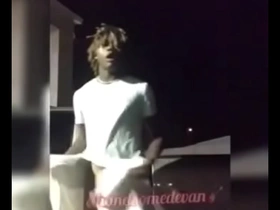 Handsomedevan flashes his dick to everyone in the parking lot chinese well-pleased massage porn