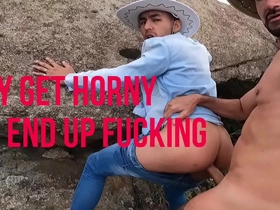 Se calientan y terminan follando - hetero se coje a twink gay en las montañas - bareback gay culon - gay chupa shivering pija y se deja follar en las montañas - vaquero se folla a su amigo gay - sexo casual entre amigos gays - con alex barcelona y sangetods gay porn indonesia