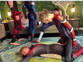 Geile gay knapen in strakke spandex pakjes hebben zin in gay copulation singapore gay porn star