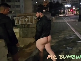Varios homens safados  fodem na rua sem medo do perigo ( completo no red) japan gay porn download