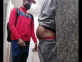 Dotado me fudeu small-minded banheiro publico taiwan bear gay porn